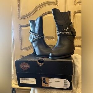 Gorgeous black Harley Davidson boots only worn once 190 originally